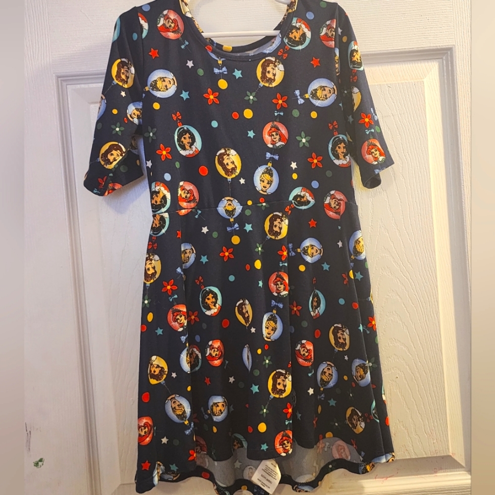 Girls Disney Princess dress New Without Tags